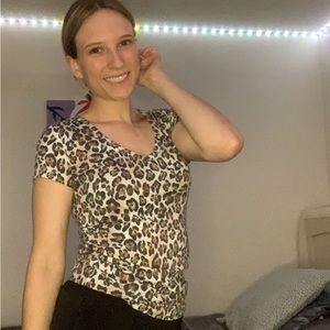 PINK VS V-neck T-shirt